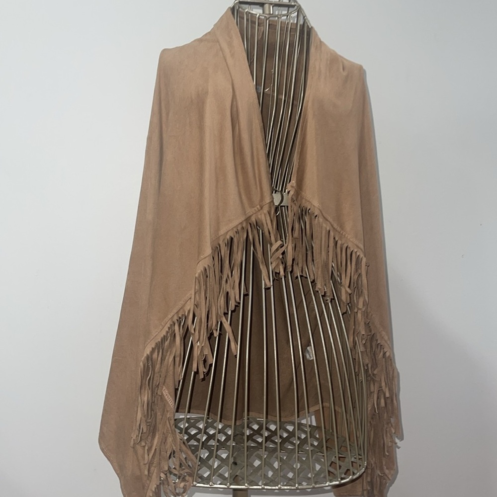 NWOT TAN FRINGE BLAZER